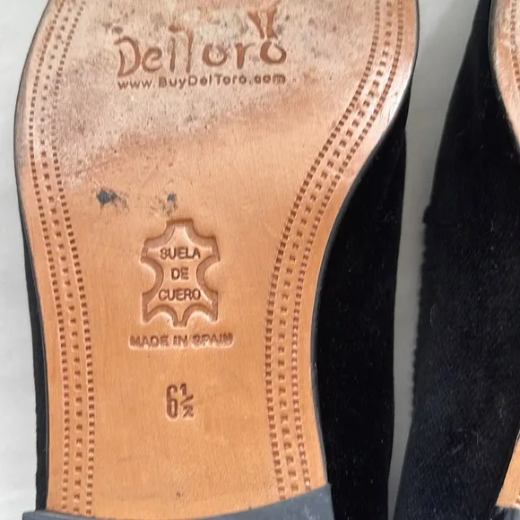 Del Toro Women's Black Velvet Slippers Loafers Size 6.5