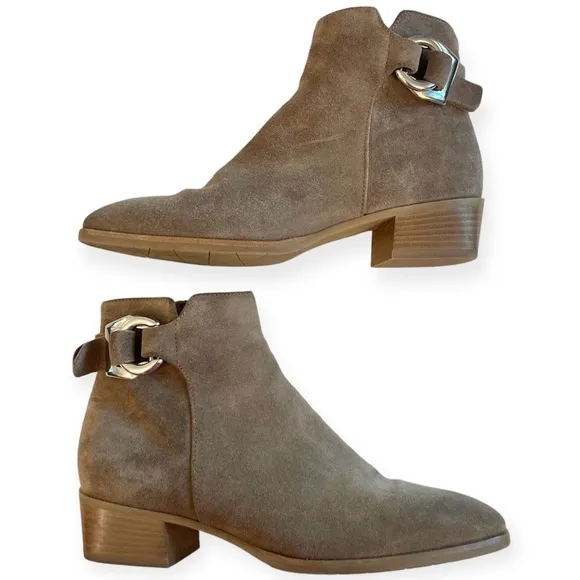 🎉🎉DELETING TODAY🎉 Aquatalia Faria Booties Taupe Brown Suede Ankle Boots 8 Buckle