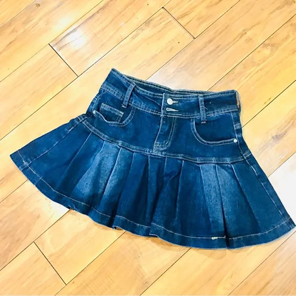 Denim stretch mini school skirt blue jeans pleats pleated pockets small