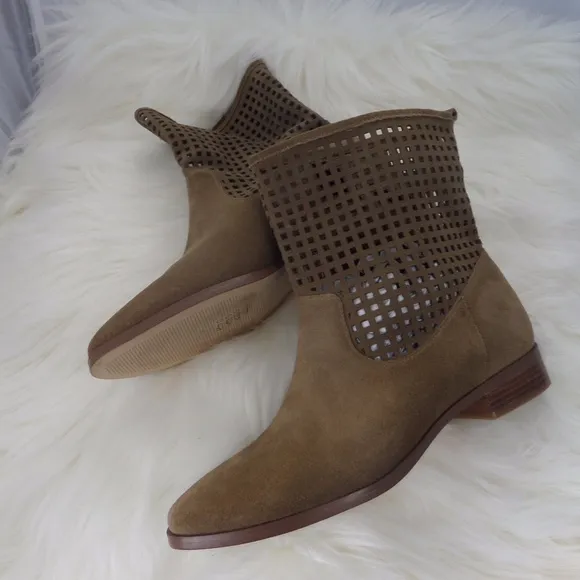 DESERT GRAHAM ANKLE SUEDE BOOTS LASER CUT BOOTIES