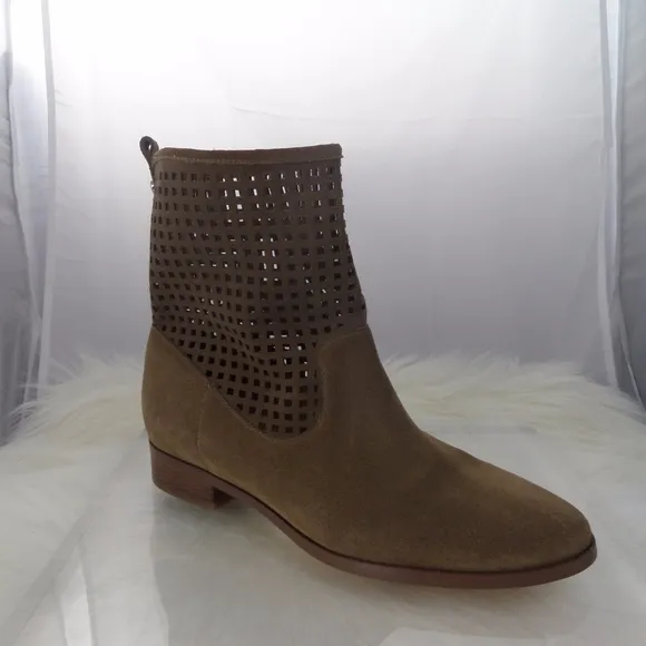DESERT GRAHAM ANKLE SUEDE BOOTS LASER CUT BOOTIES