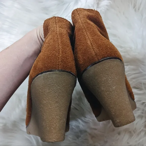 Desert Suede Wedge Booties Ankle Boots