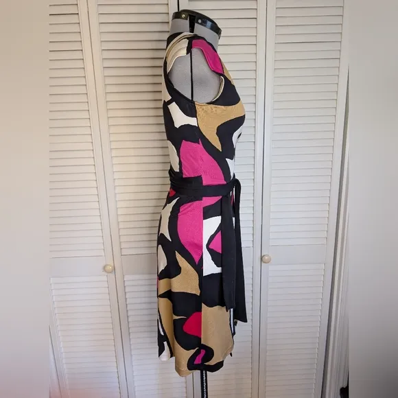 Diane Von Furstenberg Multicolor Printed Silk Abri Wrap Dress size 6