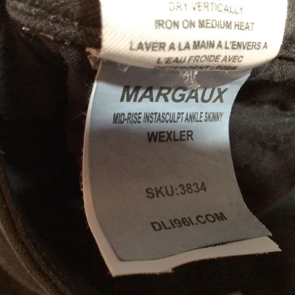 DL1961 Insta Sculpt Margaux Black Wexler Mid Rise Raw Fray Hem Stretch 29 30