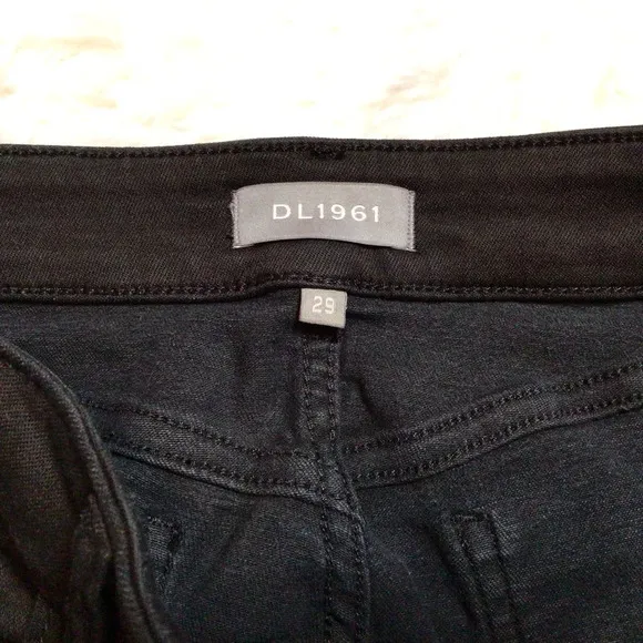 DL1961 Insta Sculpt Margaux Black Wexler Mid Rise Raw Fray Hem Stretch 29 30