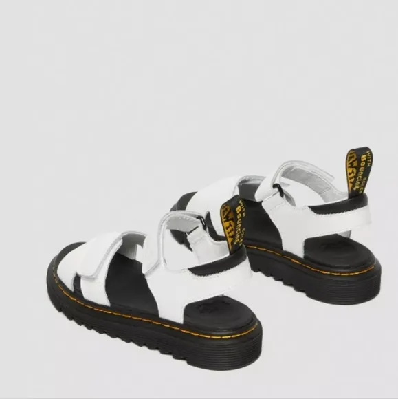 DM Junior Vossie Leather Sandals