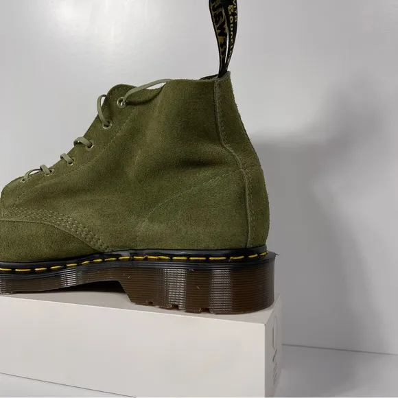 DOC 101 MADE IN ENGLAND SUEDE ANKLE BOOTS MENS SIZE 11 GREEN DESERT OASIS 6 EYE