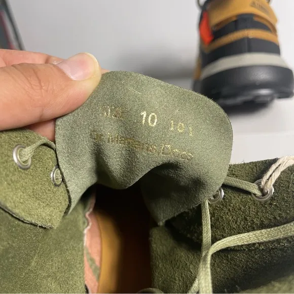 DOC 101 MADE IN ENGLAND SUEDE ANKLE BOOTS MENS SIZE 11 GREEN DESERT OASIS 6 EYE