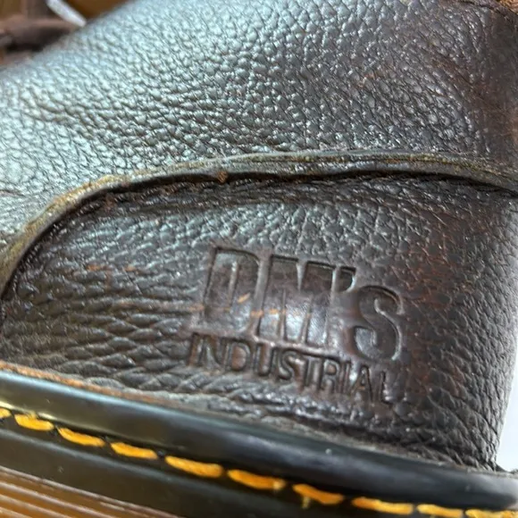 Doc MARTENS Chukka boots SUSSEX Size 9 BROWN LEATHER ANKLE DESERT BOOTS Low