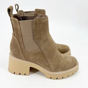 Dolce Vita Halina Boots Taupe Suede Pull On Chelsea Size 7
