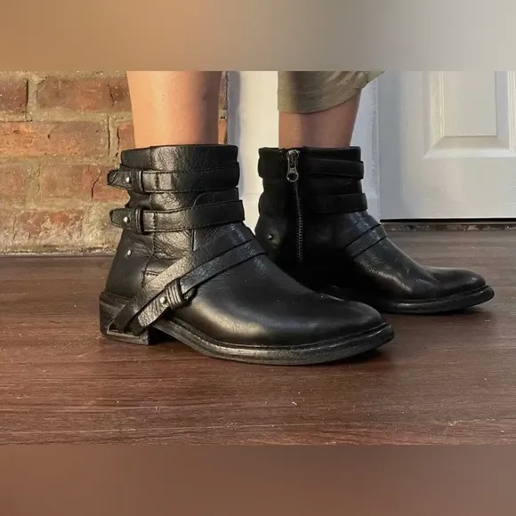 Dolce Vita Kiera Leather Moto Ankle Riding Bootie Black