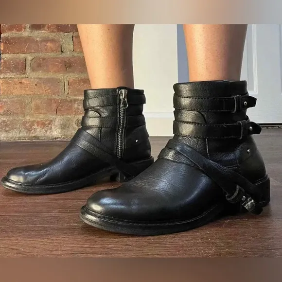 Dolce Vita Kiera Leather Moto Ankle Riding Bootie Black