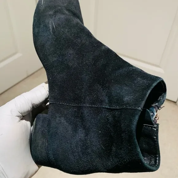 Dolce Vita Women Black Suede Ankle Boot with Side Silver Zipper.