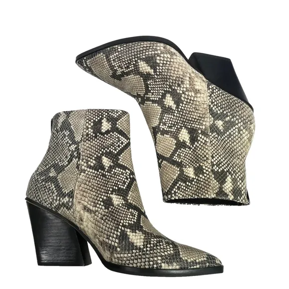 Dolce Vita Womens Snakeskin Print Leather Ankle Boots Size 9.5 Issa NEW