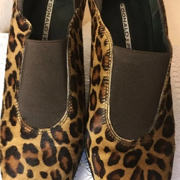 DONALD J PLINER Congo Hair Stiletto Chelsea Boots 🐆🐆
