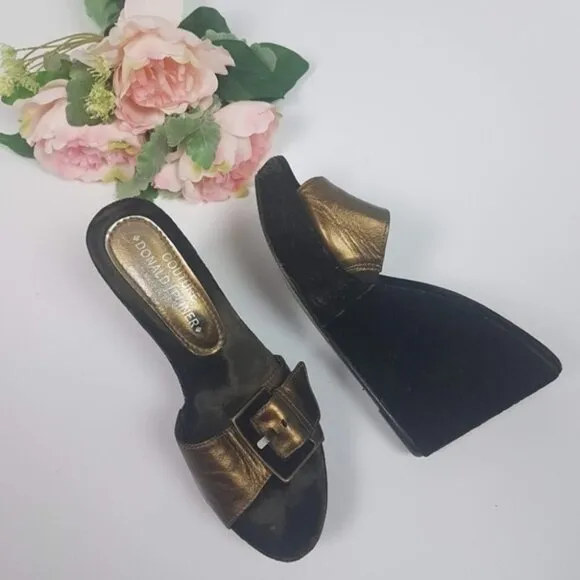 Donald J Pliner Couture Velvet Wedge Sandals Bonze