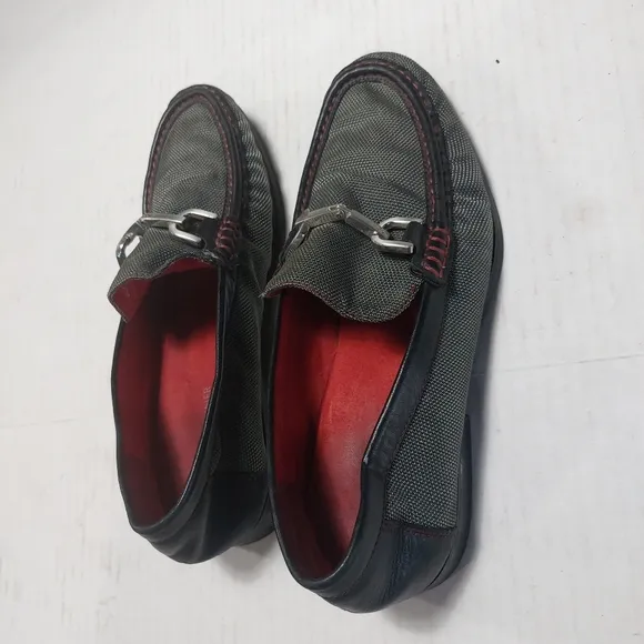 Donald J Pliner Men's Gray and Black Slip-on Loafers Size 8M