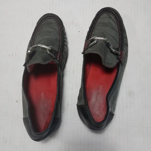Donald J Pliner Men's Gray and Black Slip-on Loafers Size 8M