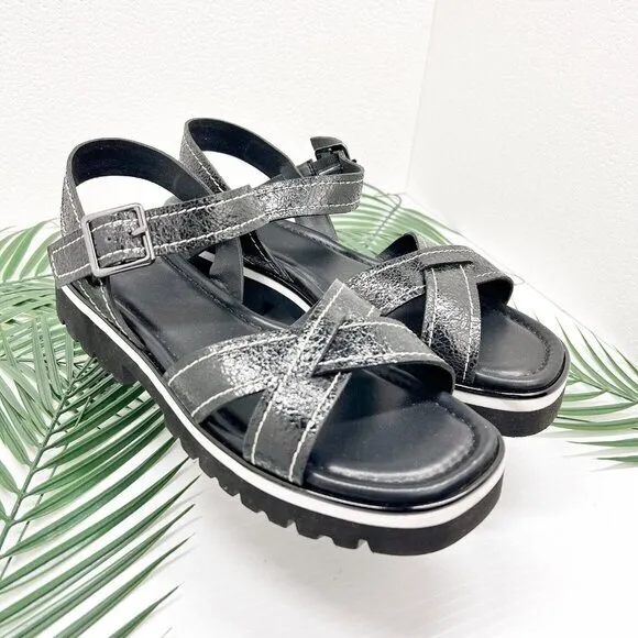 Donald Pliner Black Pyper Pebbled Metallic Leather Strappy Sandals Size 9.5 NWB
