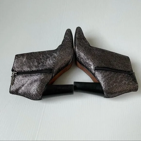 Donald Pliner Blis heeled boots booties metallic with stretch panel