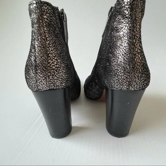 Donald Pliner Blis heeled boots booties metallic with stretch panel
