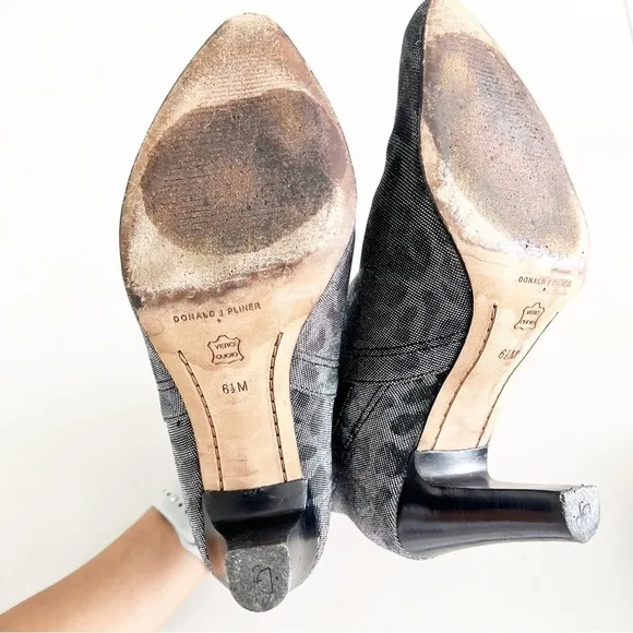DONALD PLINER Hyde Metallic Sparkle Black Leopard Heel Bootie