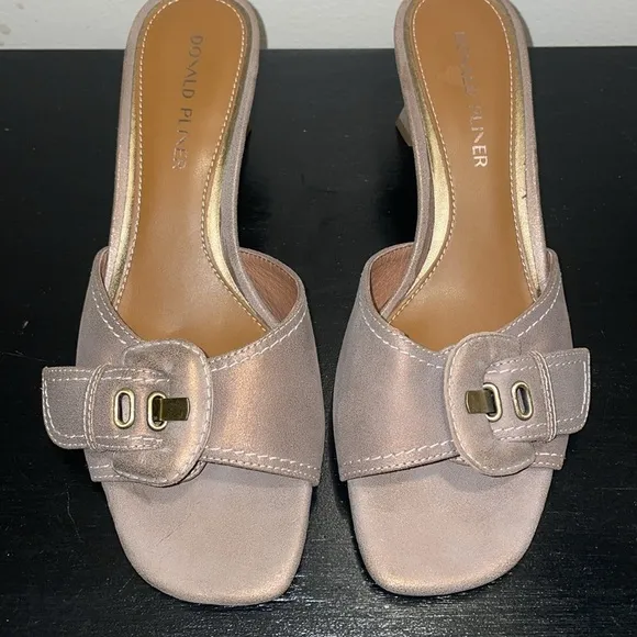 Donald Pliner Kittie Heeled Sandals Size 10