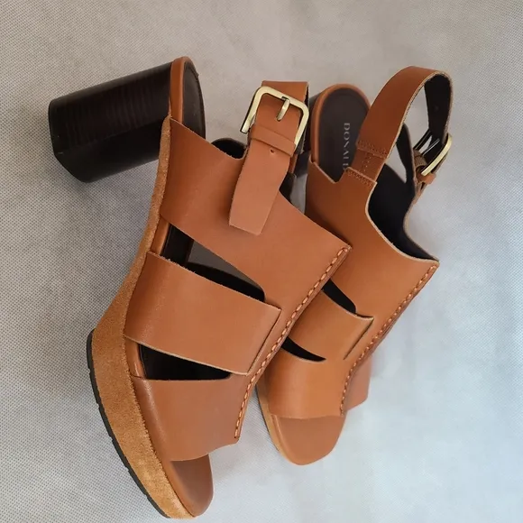 Donald Pliner Women's Leather blocked Heel Sandals Sz 11