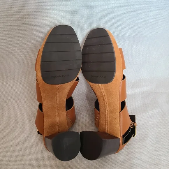 Donald Pliner Women's Leather blocked Heel Sandals Sz 11