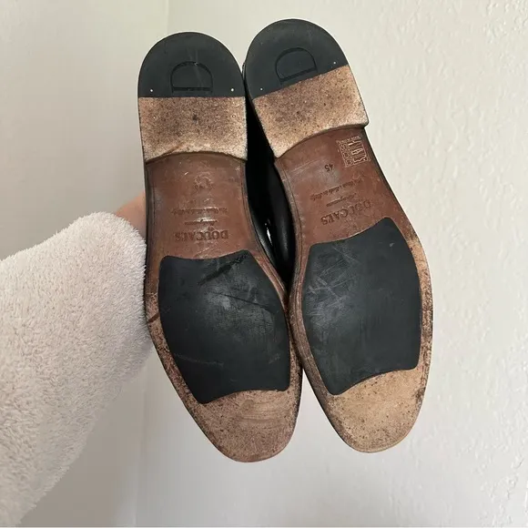 Doucal's Black Smooth Leather Slip On Loafers