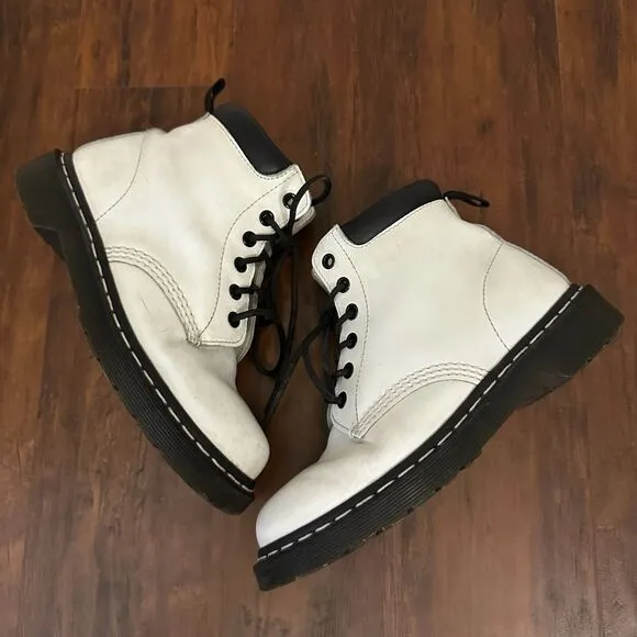 DR. MARTENS 939 White Smooth Leather High Top Boots