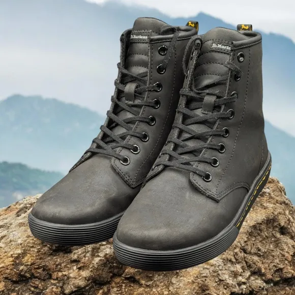 Dr. Martens Airwair Sheridan Combat Boots AW004 Matte Casual Black Sz 7 Women's