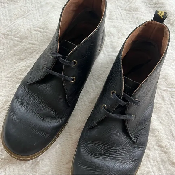 Dr Martens Cabrillo Black Leather Desert Ankle Boots