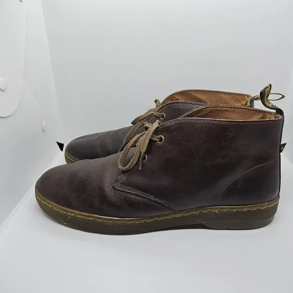 Dr. Martens Cabrillo brown Crazy Horse leather desert boots 11M