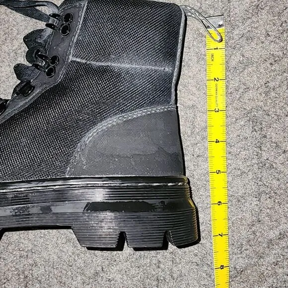 Dr. Martens Combat Boots Womens sz 8 Black Combs Ankle Poly Soles Bouncing EMS