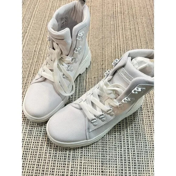 Dr. Martens COMBS WOMEN'S POLY CASUAL BOOTS size USL7