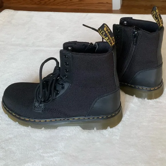 Dr. Martens JUNIOR COMBS EXTRA TOUGH POLY CASUAL BOOTS