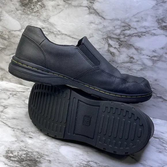 Dr Martens SoftWair Black slip on loafers men’s size