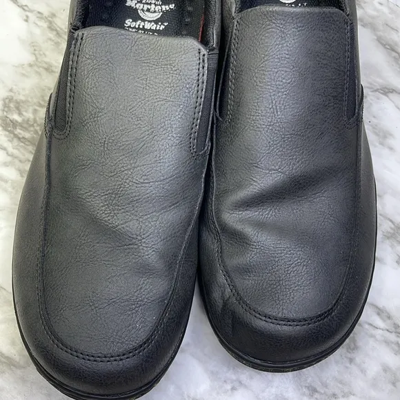 Dr Martens SoftWair Black slip on loafers men’s size