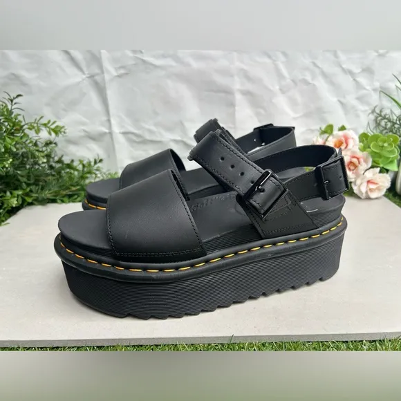 DR MARTENS VOSS II ATHENA BLACK LEATHERSTRAP PLATFORM SANDALS Women 10 NEW