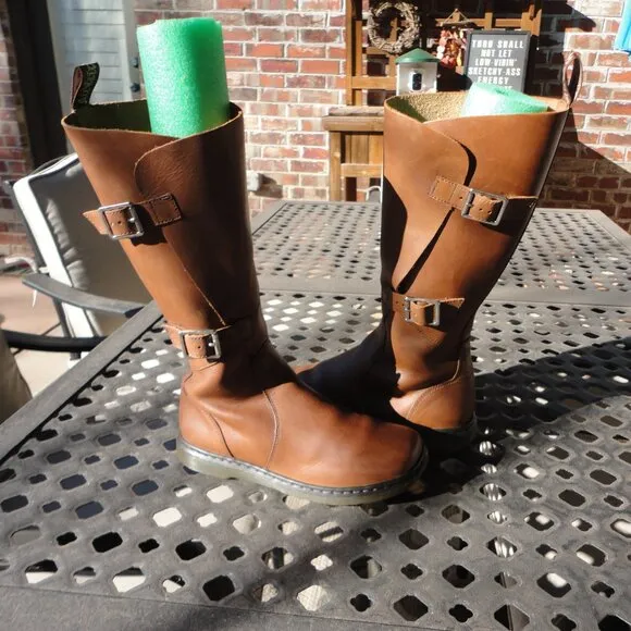 DR MARTENS Women's Brown Leather Tall Leather Riding Motorcycle Boots Size 6