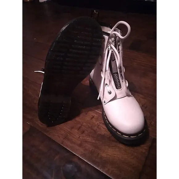 Dr. Martens Zip Front Leather Ankle Boots‎ White Fashion Combat Boots