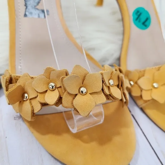 Draper James Alice Floral Heeled Sandals light orange yellow size 7.5