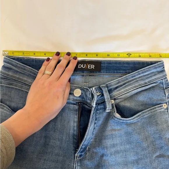 DU/ER L2X Relaxed Taper Jeans – Men’s 30x32 Light Wash Denim Stretch