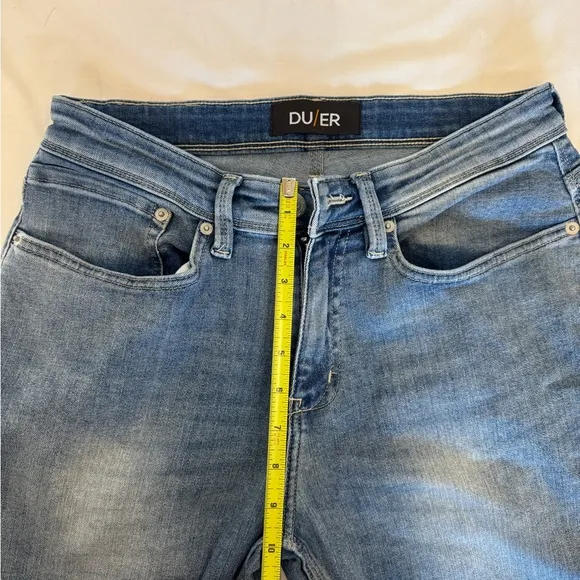 DU/ER L2X Relaxed Taper Jeans – Men’s 30x32 Light Wash Denim Stretch