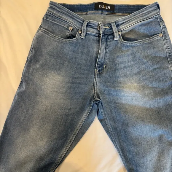 DU/ER L2X Relaxed Taper Jeans – Men’s 30x32 Light Wash Denim Stretch