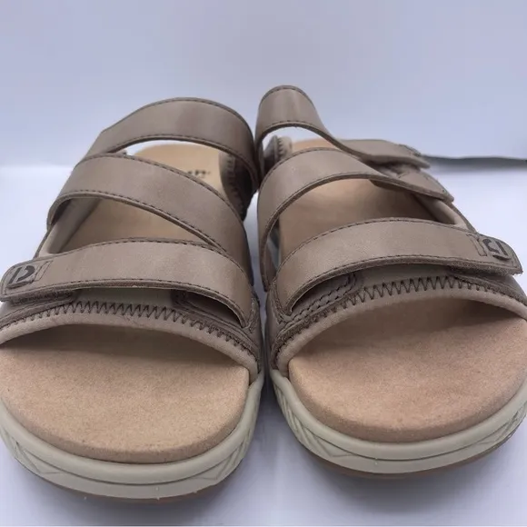 Earth leather strappy slide sandals women Size 11 “Mira Lourdes”