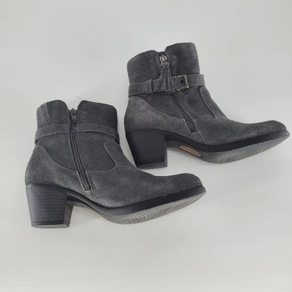 Earth Origins Tori Grey Suede Water Repellent Heel Ankle Boots, Size 7.5