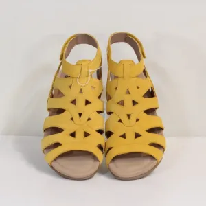 Earth Pisa Chatham Yolk Yellow Suede Open Toe Gladiator Sandal NWT NIB