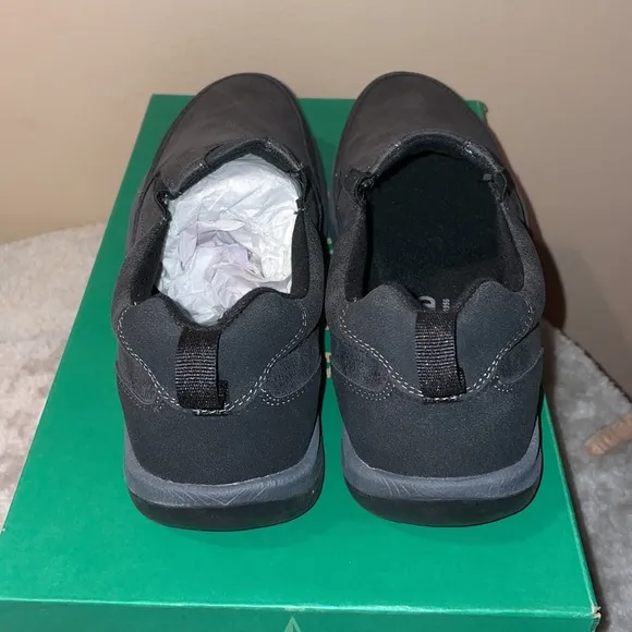 Eastland Spencer black slip on loafers 8 new